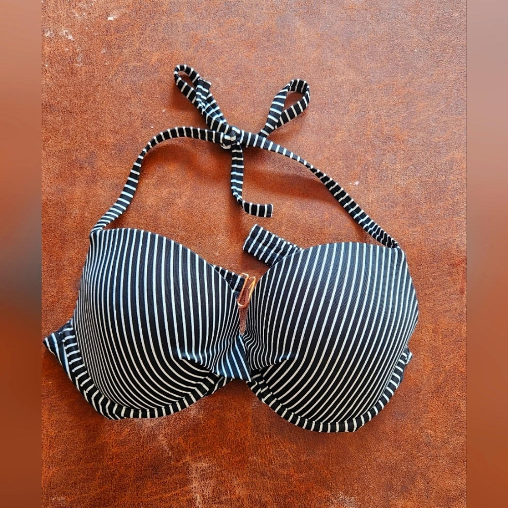 Shade & Shore Black And White Striped Bikini Top